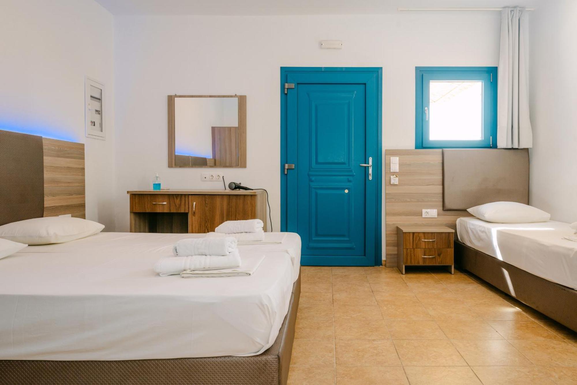 Fanari Art Aparthotel Иос Хора Екстериор снимка