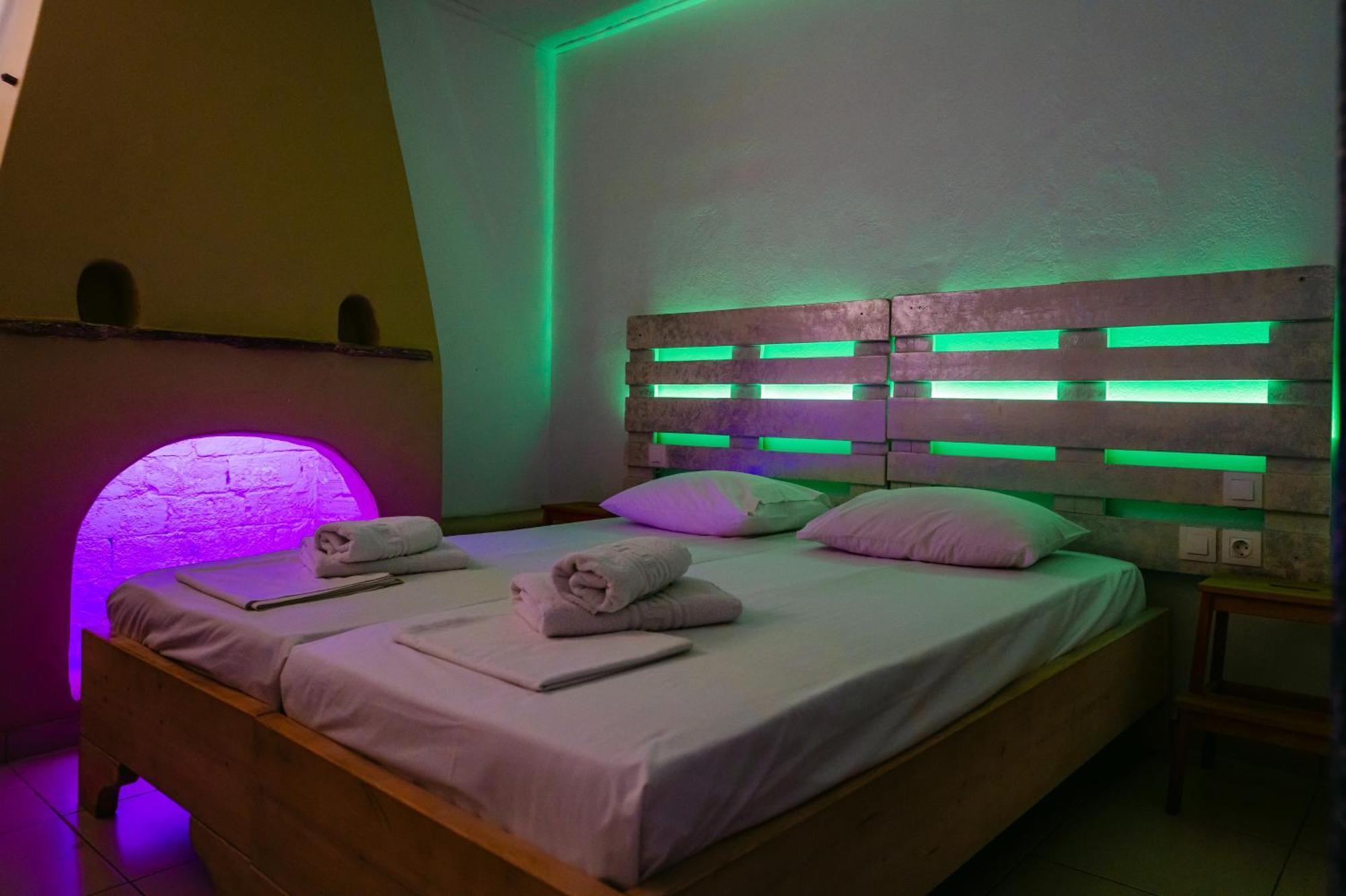 Fanari Art Aparthotel Иос Хора Екстериор снимка